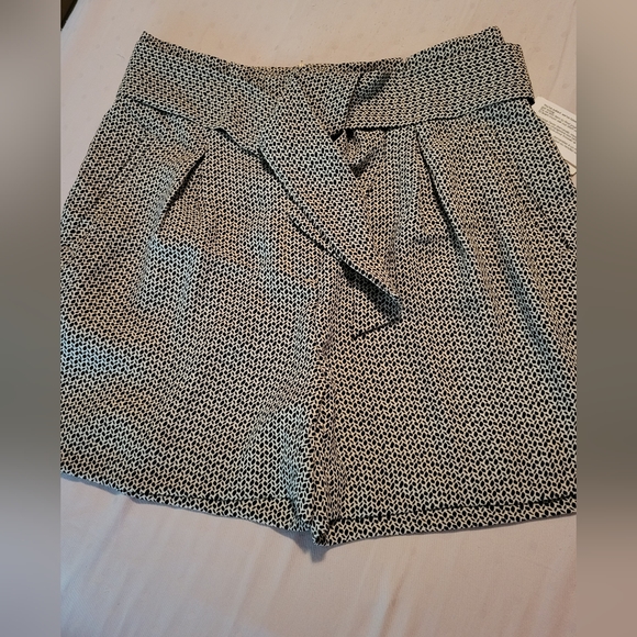 H&M high waisr short - Picture 1 of 1
